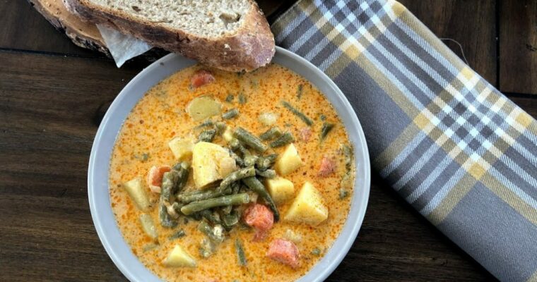 HUNGARIAN STYLE GREEN BEAN SOUP “PALOC LEVES” WITHOUT MEAT